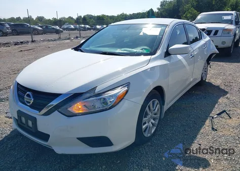 2018 Nissan Altima 2.5/S/Sv/Sl/Sr из США, поврежденный, VIN 1N4AL3AP1JC132537